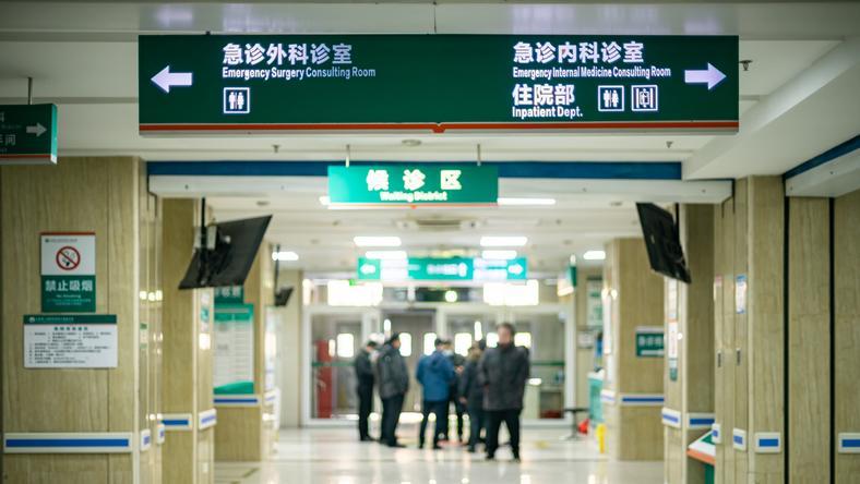 医院、床位扩张“失速”,“夹心层”医疗机构的日子越来越难过了